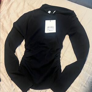 DISSH Classic Black Long Sleeve Top